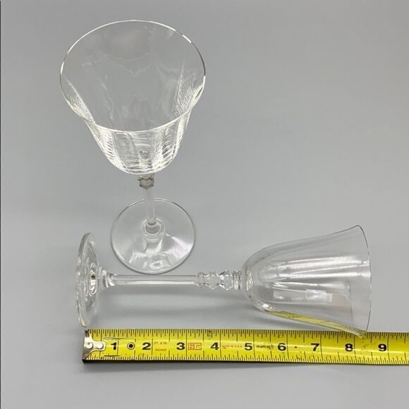 Set of Two Mikasa Sonnet Cryslal Wine glasses - Picture 8 of 8